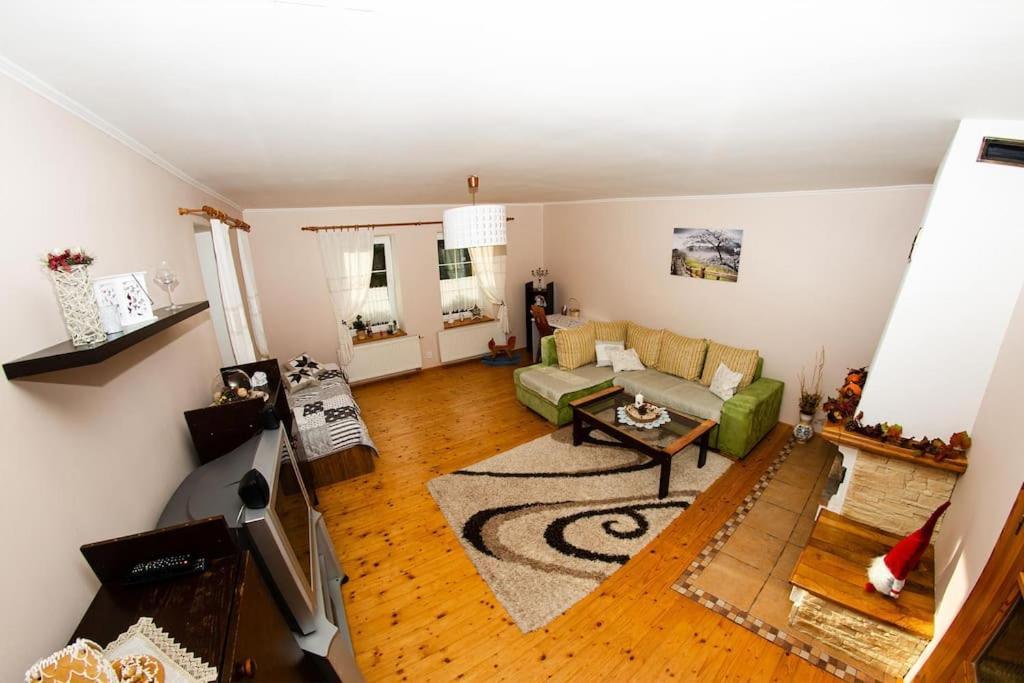 Zlty Domcek - Apartman Svabovce Eksteriør bilde